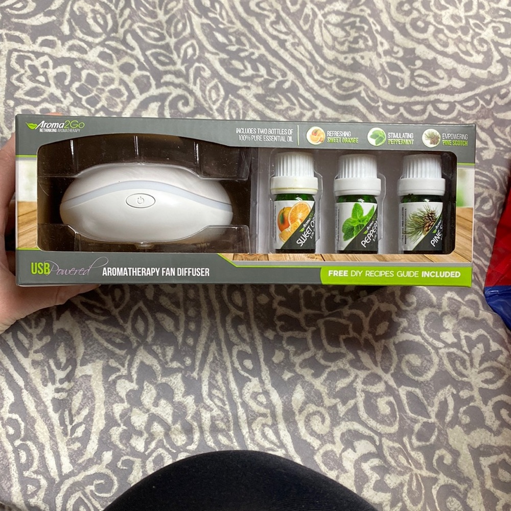 Aromatherapy diffuser and oils